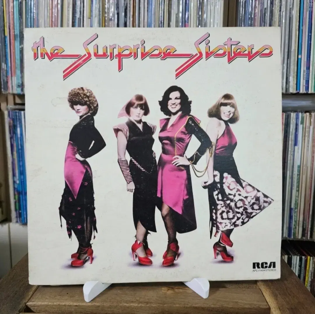 (Funk / Soul) The Surprise Sisters LP